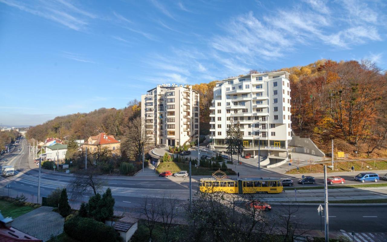 Colored Balloons - 3 Bedrooms, 3 Bathrooms, Equipped Large Apartments Lviv Extérieur photo
