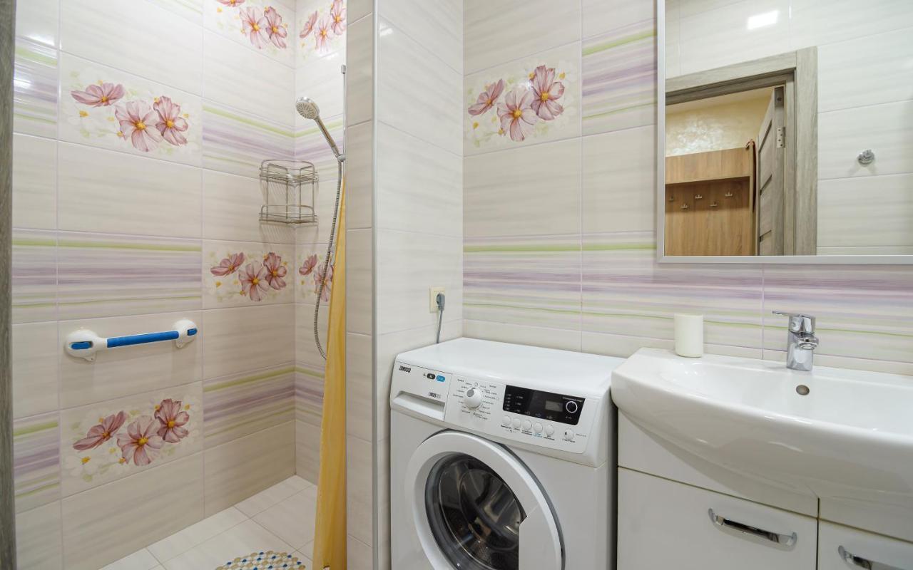 Colored Balloons - 3 Bedrooms, 3 Bathrooms, Equipped Large Apartments Lviv Extérieur photo