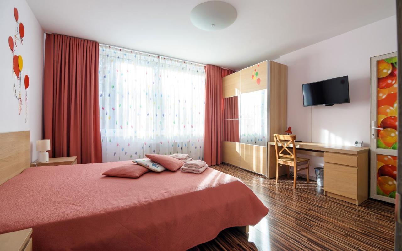 Colored Balloons - 3 Bedrooms, 3 Bathrooms, Equipped Large Apartments Lviv Extérieur photo