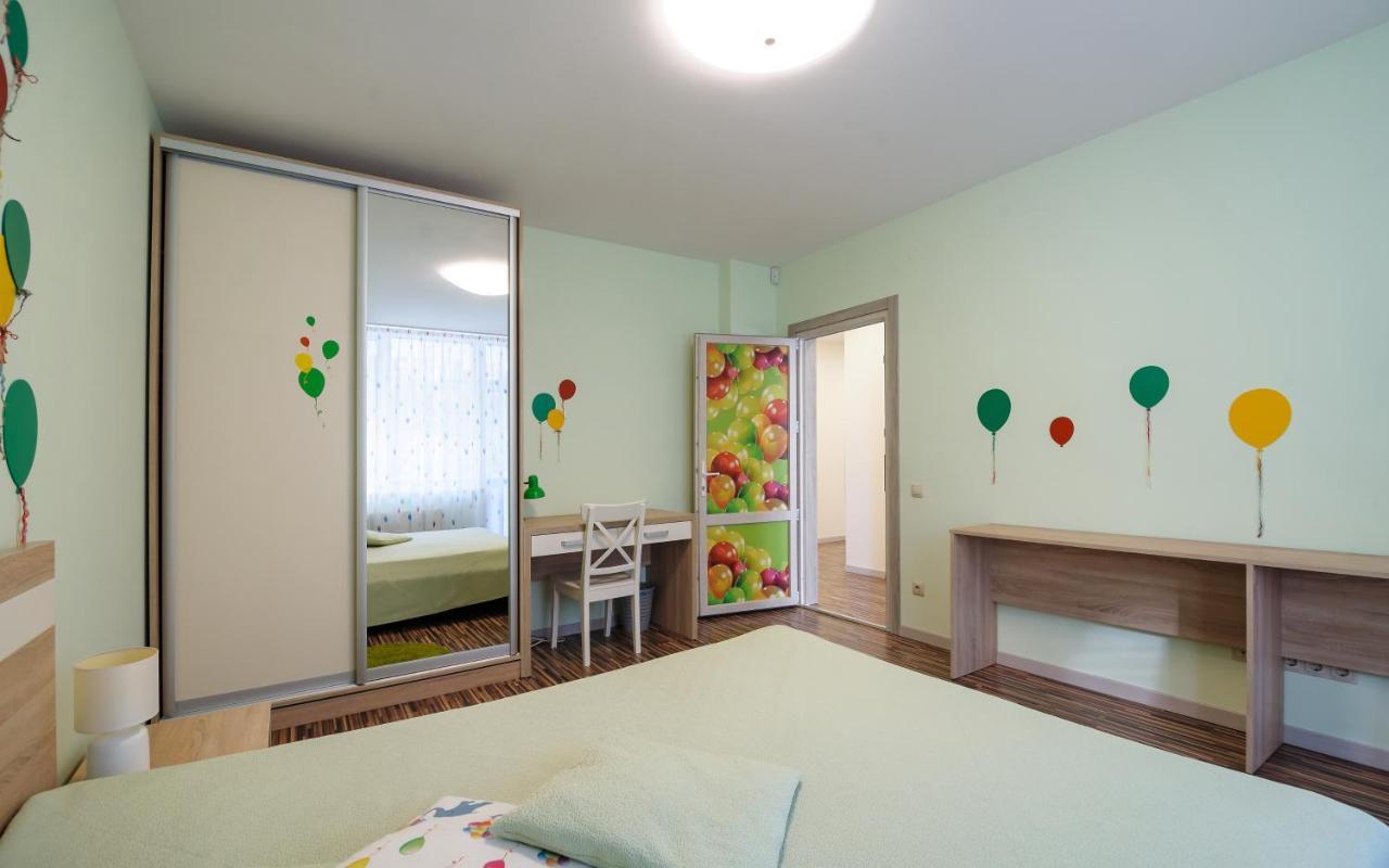 Colored Balloons - 3 Bedrooms, 3 Bathrooms, Equipped Large Apartments Lviv Extérieur photo