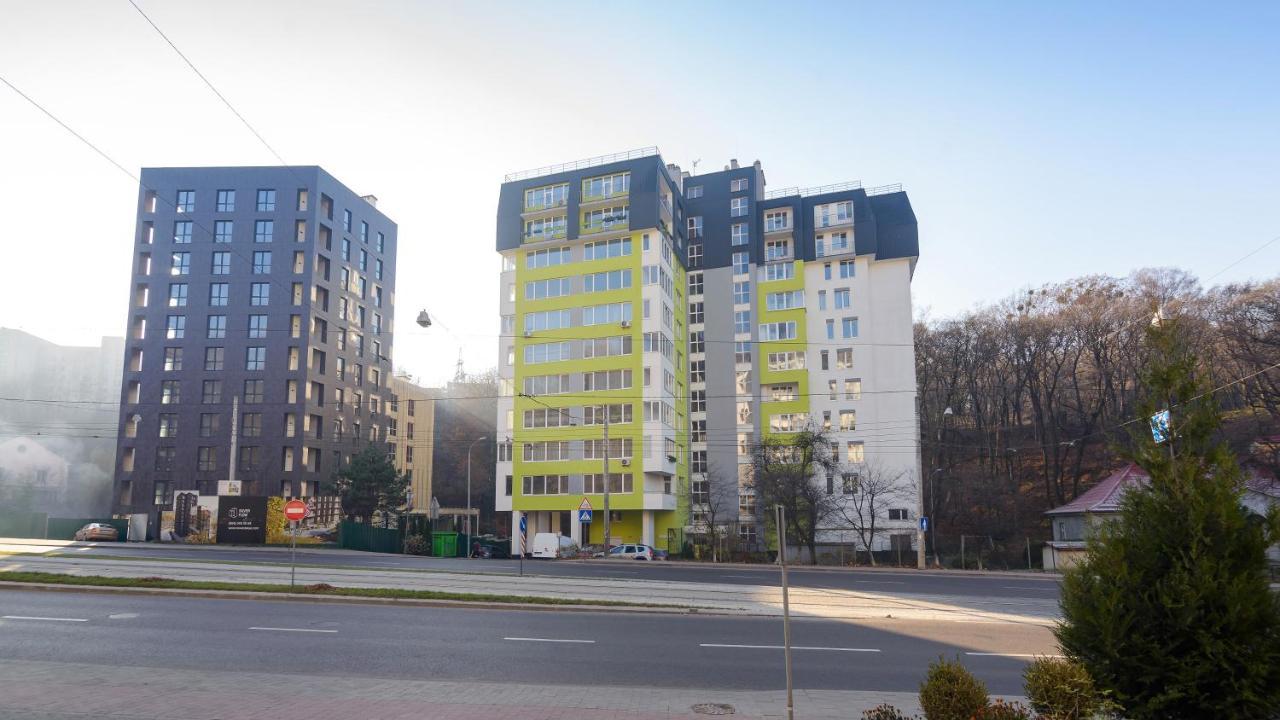 Colored Balloons - 3 Bedrooms, 3 Bathrooms, Equipped Large Apartments Lviv Extérieur photo